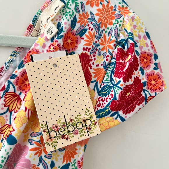 Floral Open Back Skater Dress Medium - Picture 3 of 4